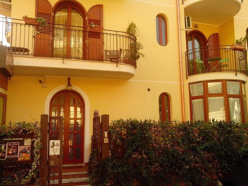 Villa Marysa Studio Apartment จีอาร์ดีนี นักซอส ภายนอก รูปภาพ