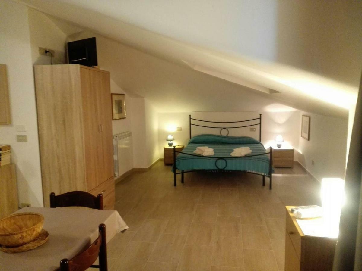 Villa Marysa Studio Apartment จีอาร์ดีนี นักซอส ภายนอก รูปภาพ